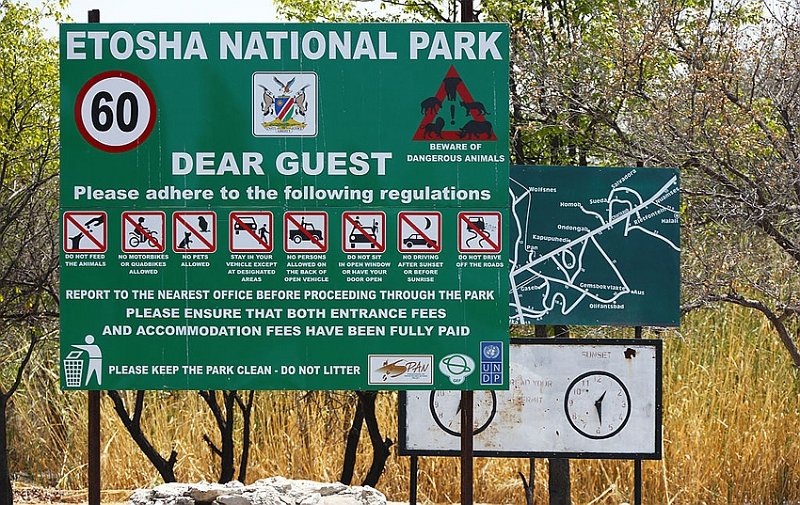 c_2015_08_29 00_00_01 Etosha_Park_regulations_on_entrance